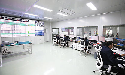 央媒持續(xù)關(guān)注 虹潤再增信心--新華社客戶端專題報道巜福建順昌虹潤儀表的國產(chǎn)化之路》，生動描述虹潤公司近年走過的成功之路